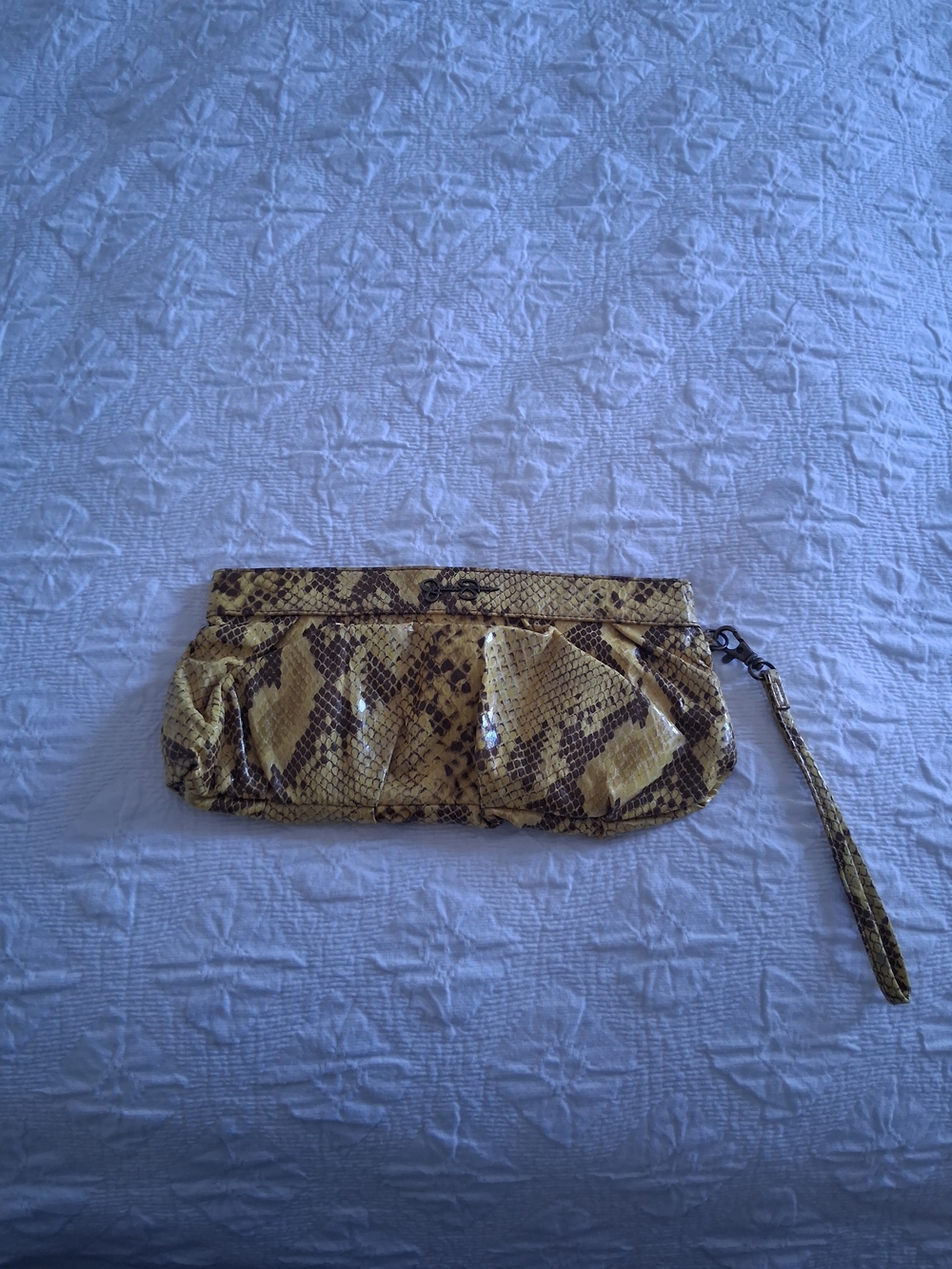Jessica Simpson MustardYellow/Brown Snake-Print Wristlet Clutch Purse